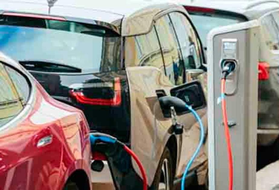 Çindən gələn elektromobillərin sayı azalıb 