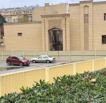 Metronun "İçərişəhər" stansiyasında dönmə kamerası inşa edilir