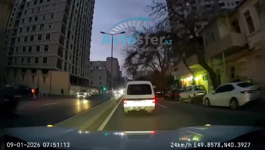 Bir dəqiqədə üç dəfə qəza təhlükəsi yaradan sürücü