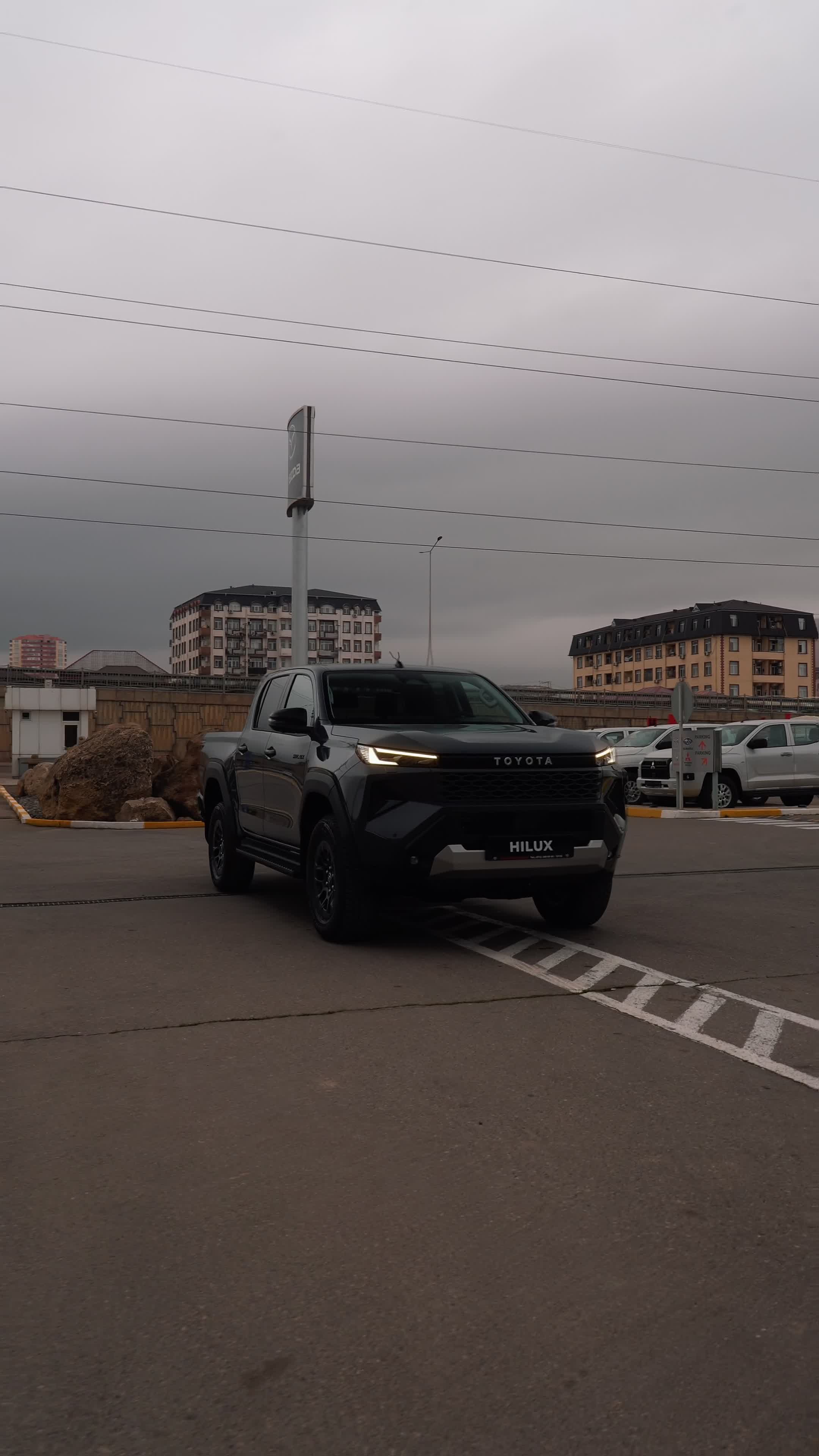 Tam yeni Toyota Hilux artıq Toyota Abşeronda