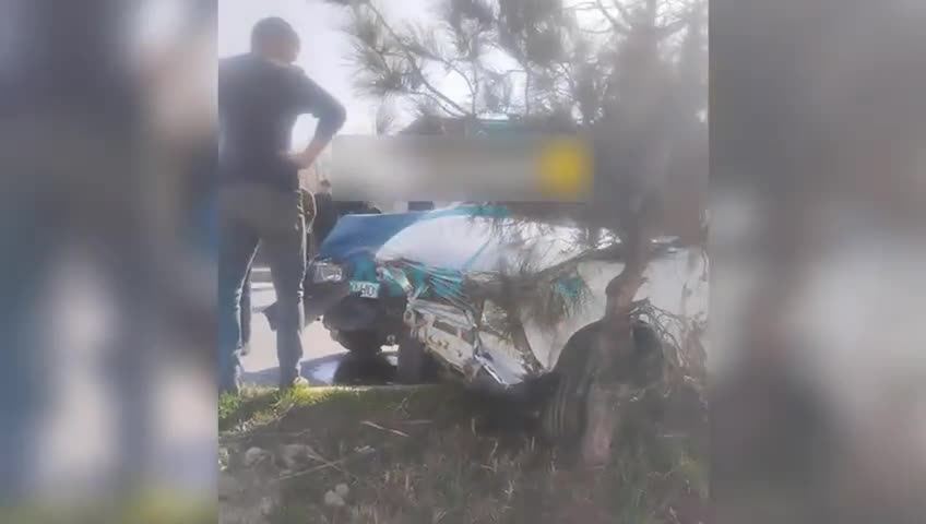 Ucarda iki “VAZ” toqquşdu, biri bordürə çıxdı