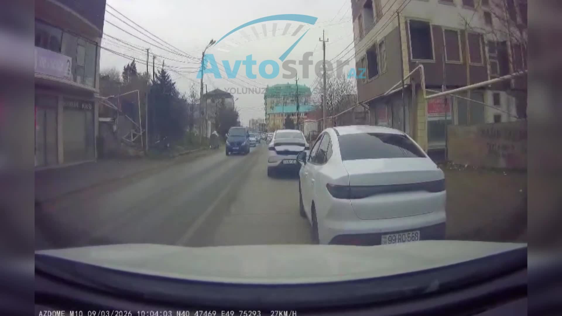 Masazırda özünə yer tapa bilməyən sürücü ard-arda qaydaları pozdu