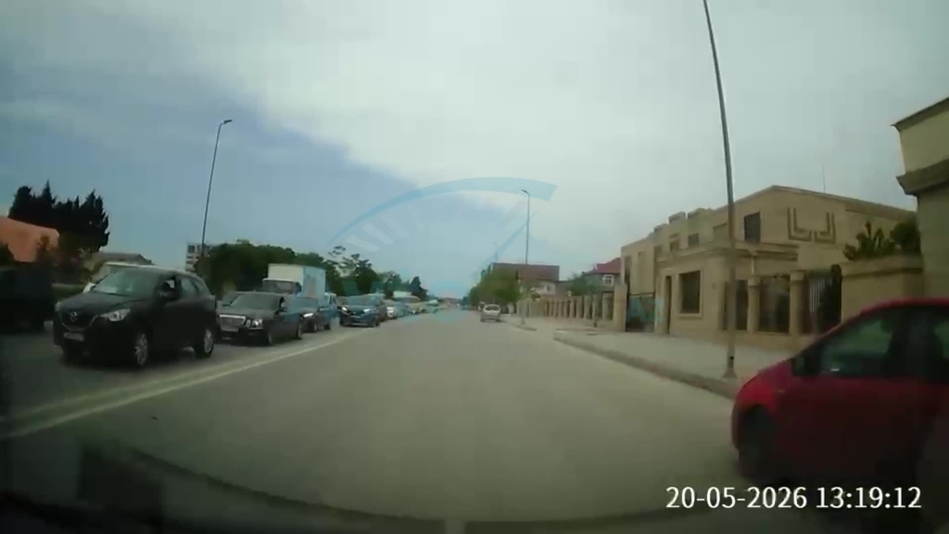 Əks yola çıxan sürücü