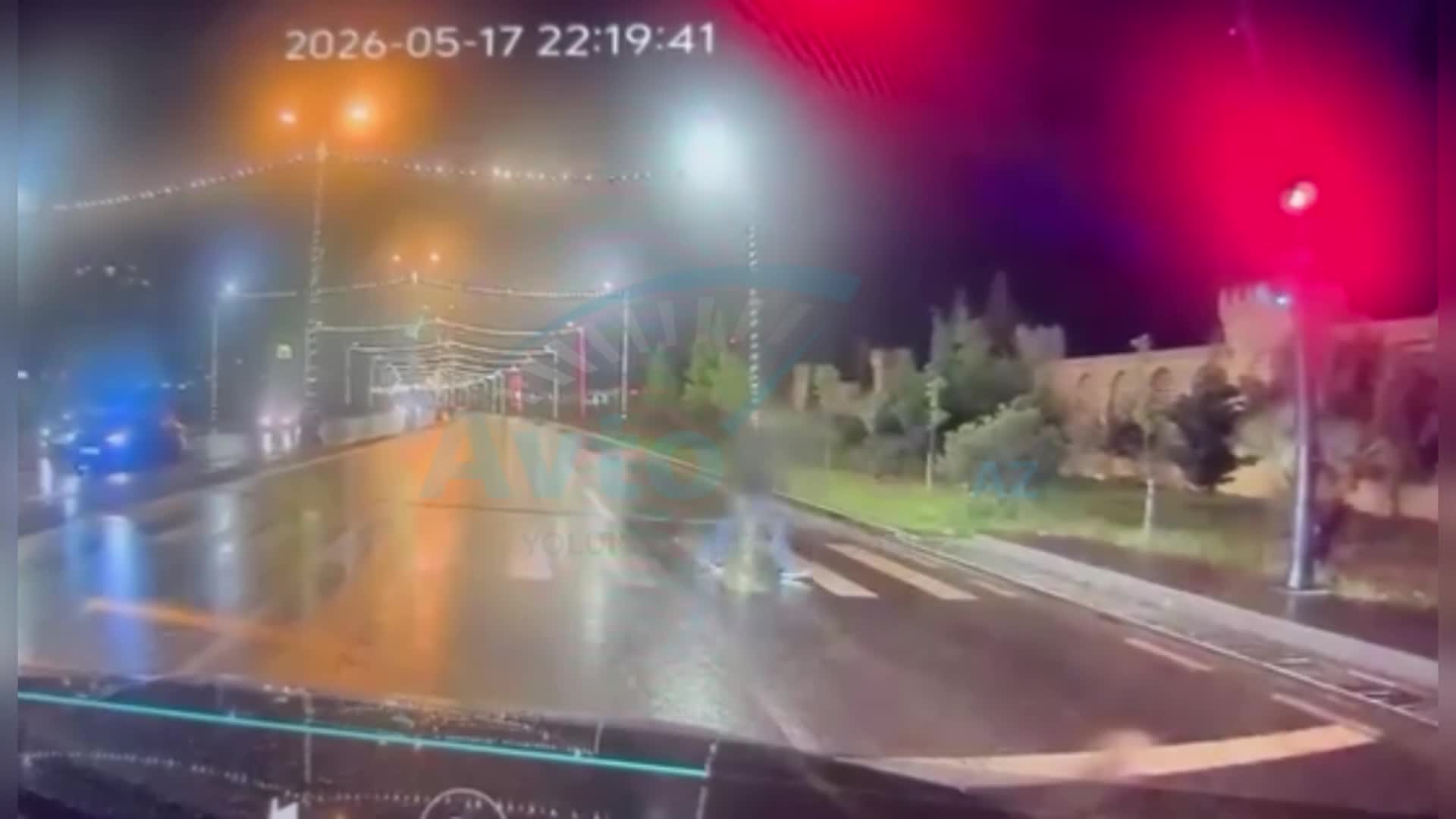 “Range Rover”lə sürət “şou”su göstərdi