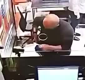 Köçəryan ölkədən qaçarkən SAXLANILDI