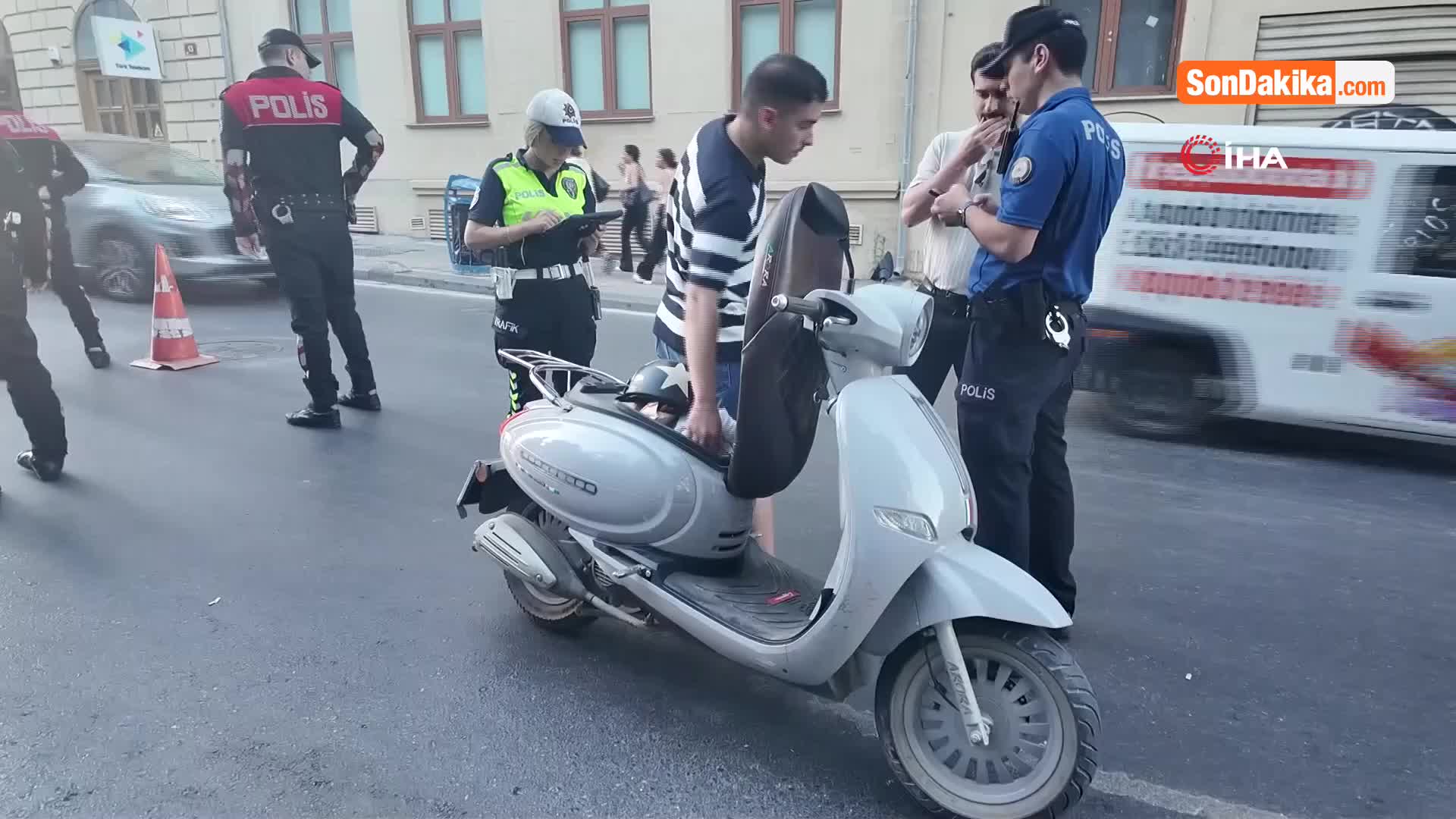 sürücülük vəsiqəsi sərxoş olduğu üçün əlindən alındı