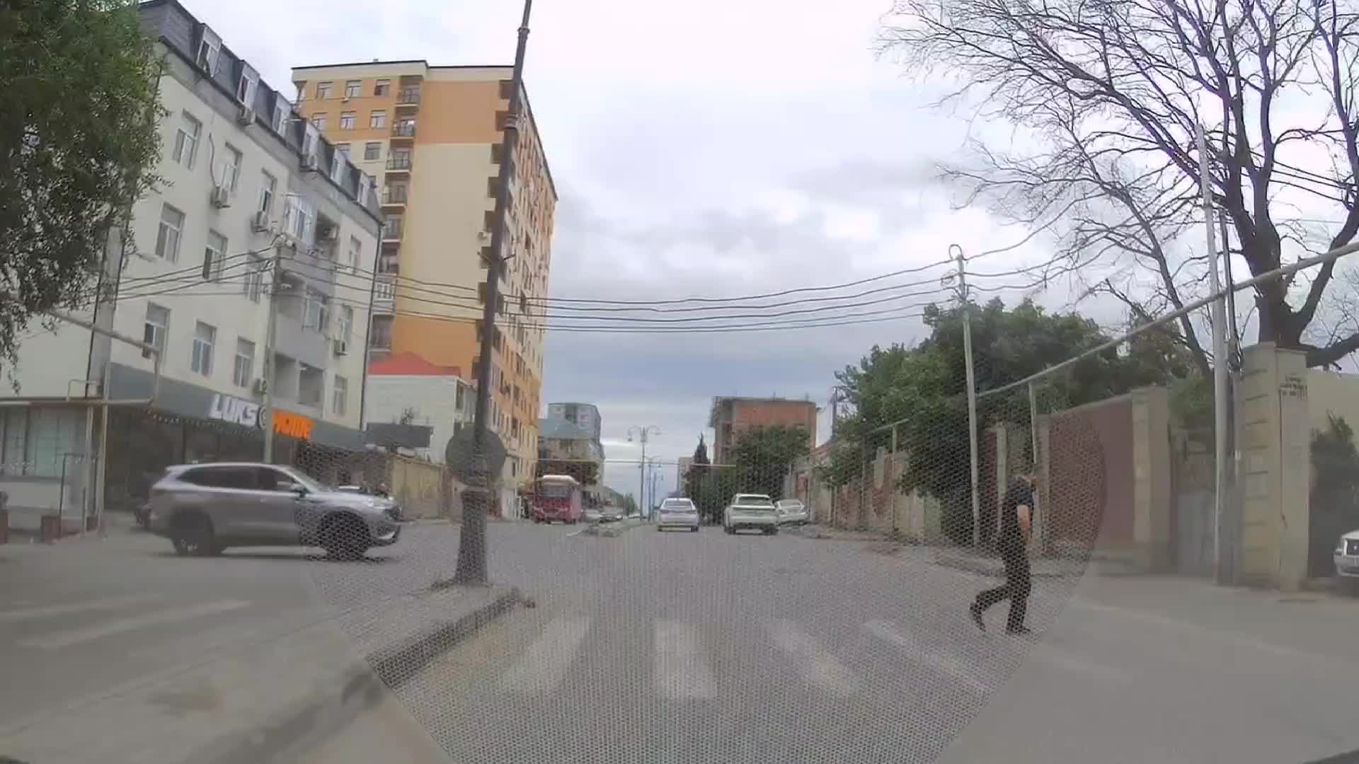 Xırdalanda nişanın olmaması piyadaları çətin vəziyyətə salır