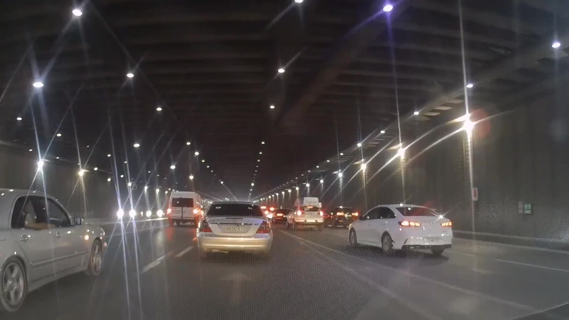 Qəza şəraiti yaradıb təhqir etdi: Nə var bambılı