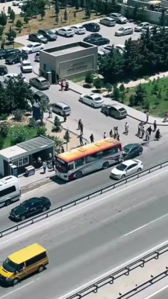 Xırdalanda zəncirvari qəza