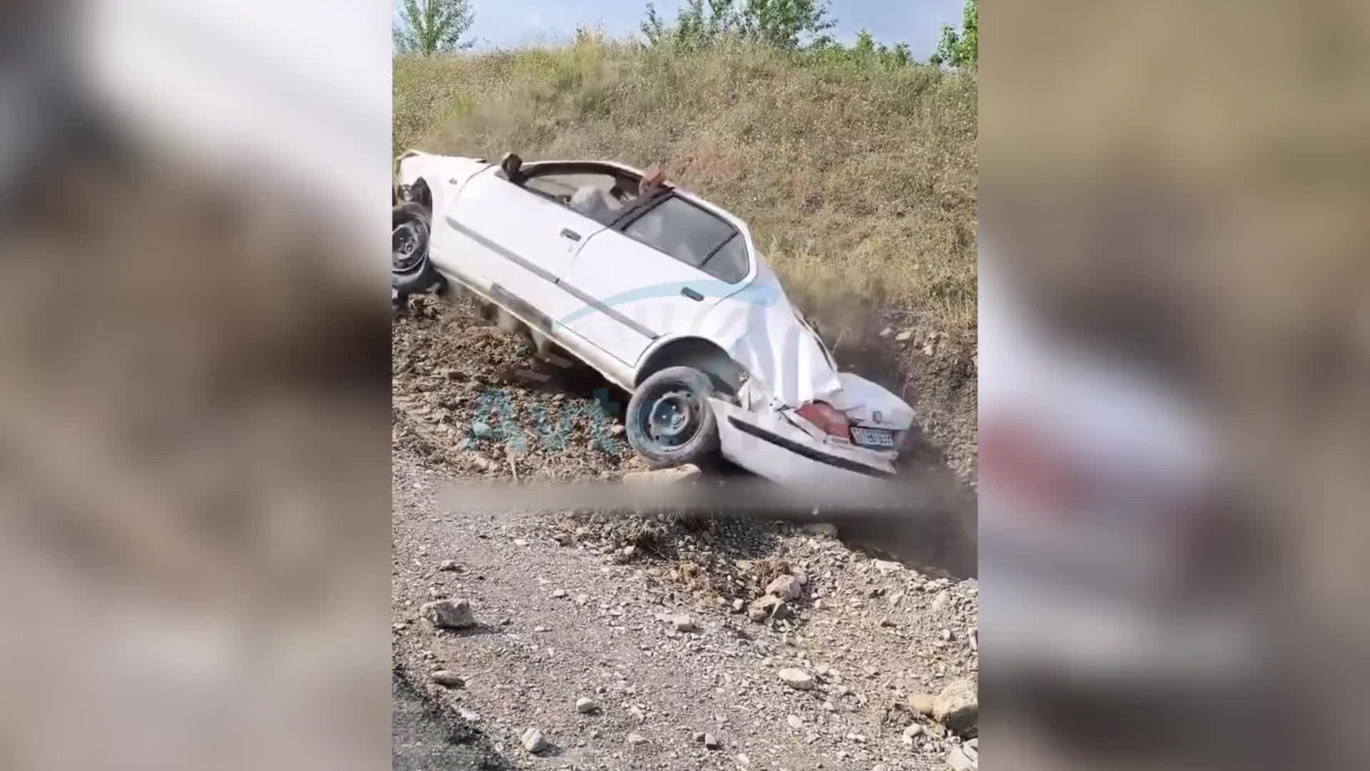 İsmayıllıda idarəetmədən çıxan avtomobil quyuya düşdü 