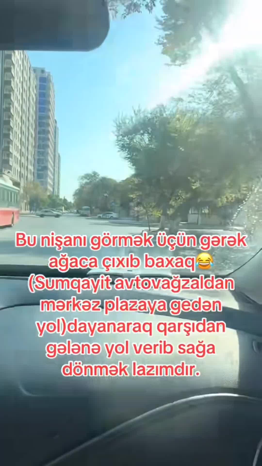 Bu yolda hər an qəza baş verə bilər: Nişanlar görünmür