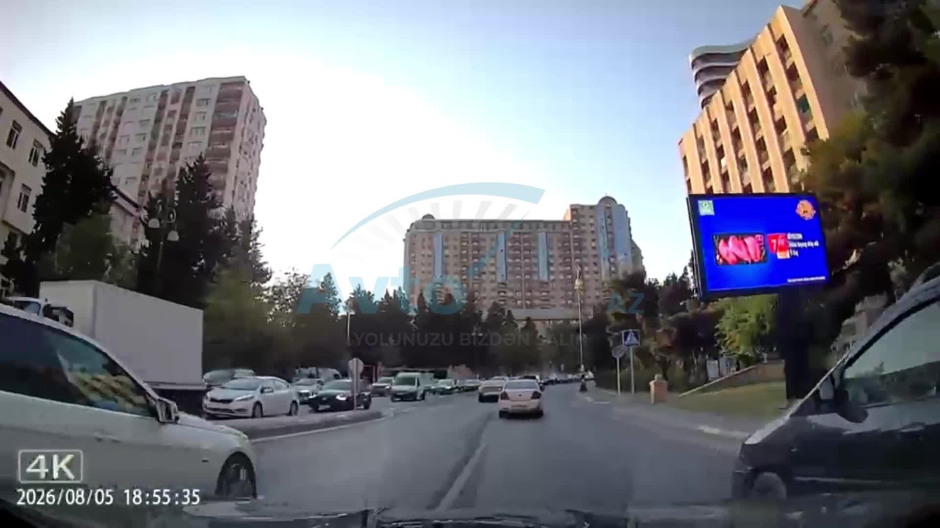 Yol vermədi, qəza şəraiti yaratdı, hələ bir etiraz da etdi