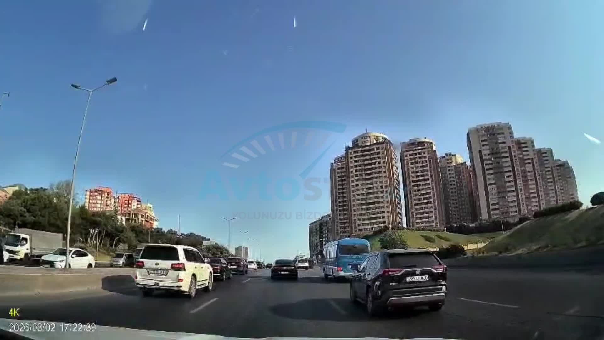 Zolağa yerləşməyən sürücü tuneldə də təhlükə saçmağa davam etdi