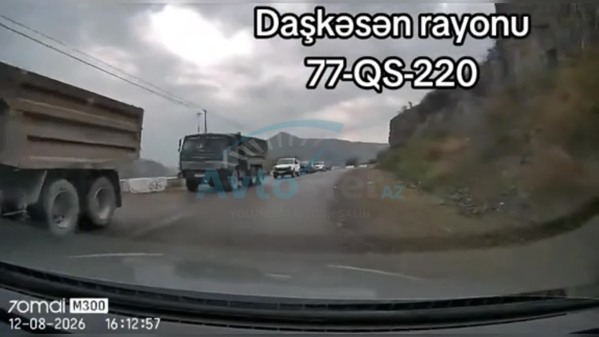 Əks yola çıxan sürücü döngədə qəza riski yaratdı 