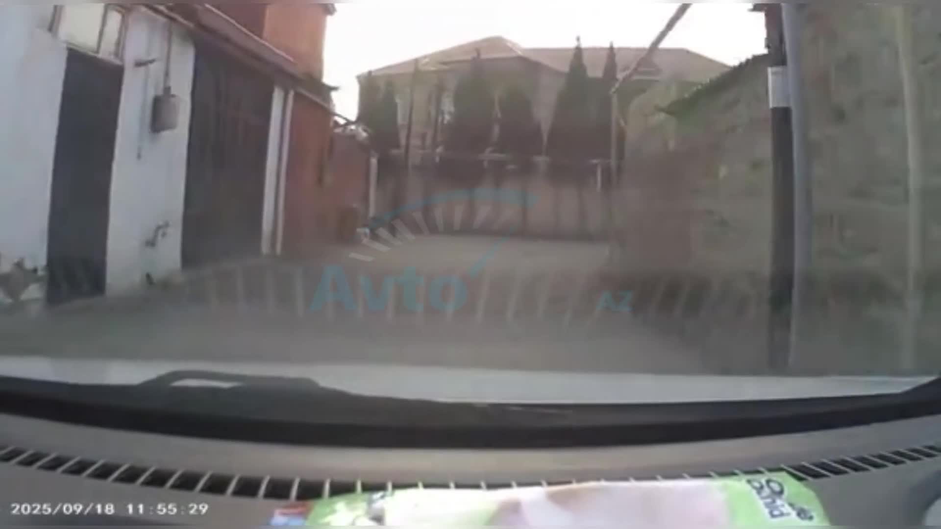 Xətai­də diqqətsiz sürücü qəzaya səbəb oldu 