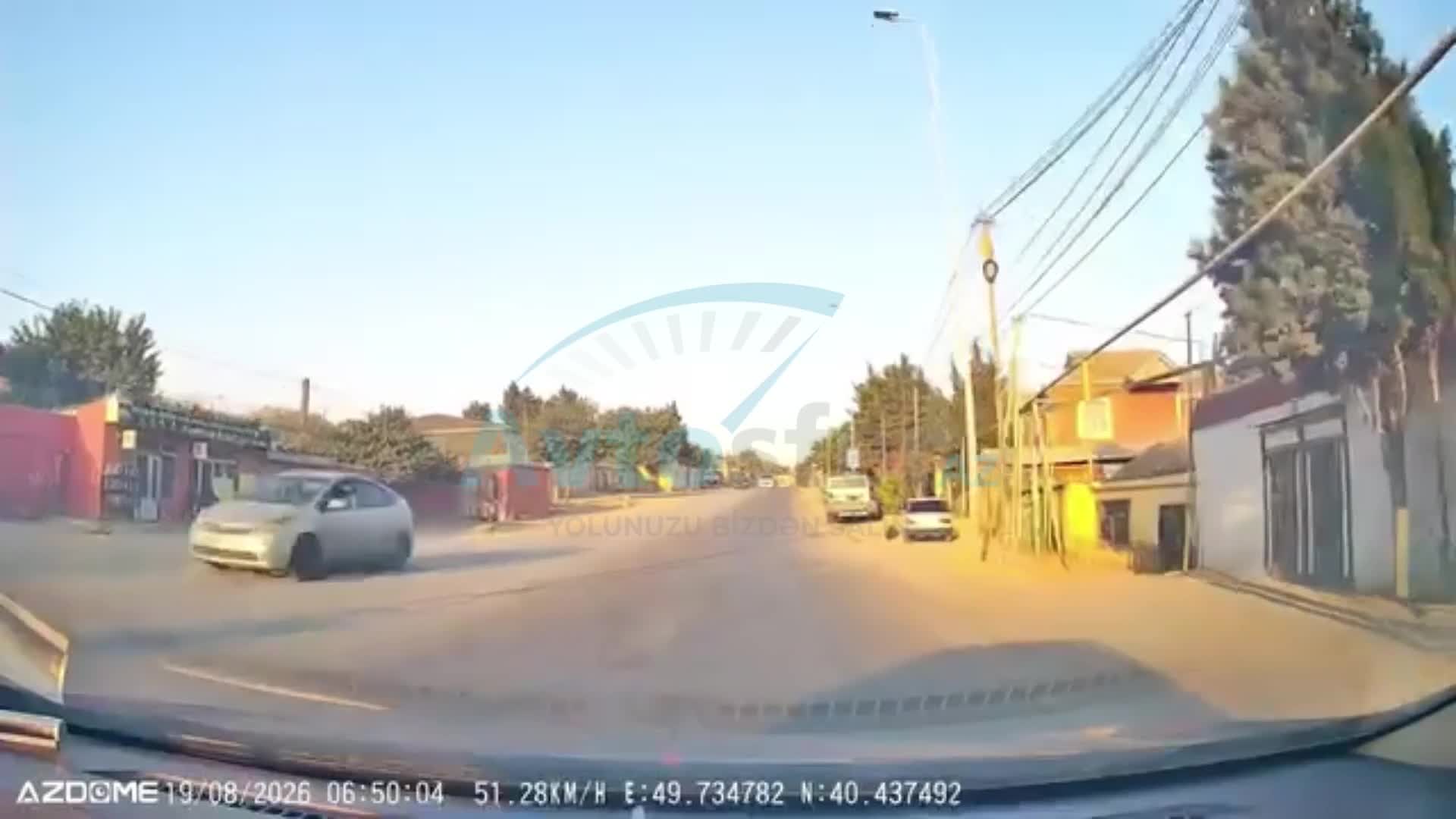 Ötmə qaydasını pozan sürücü 