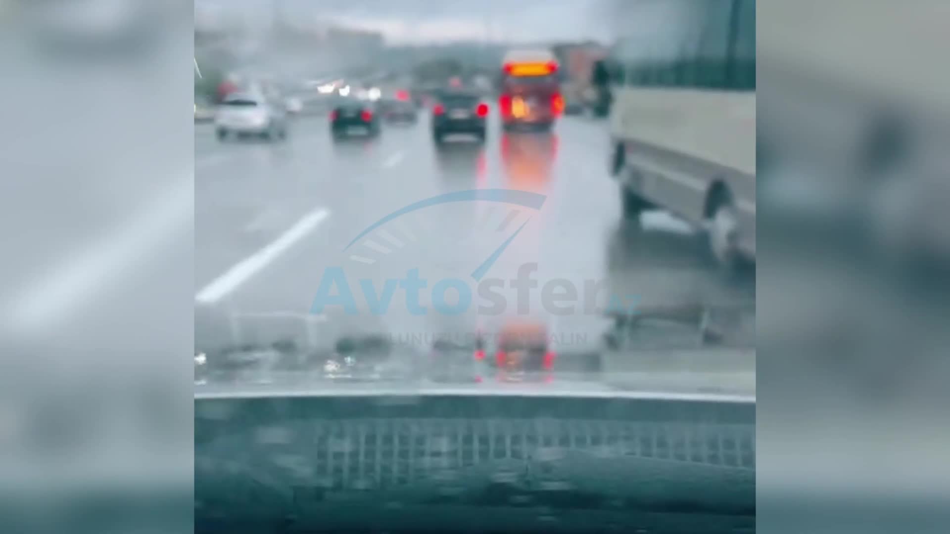 Xırdalan dairəsi yaxınlığında “BMW” və “QAZ” toqquşdu 