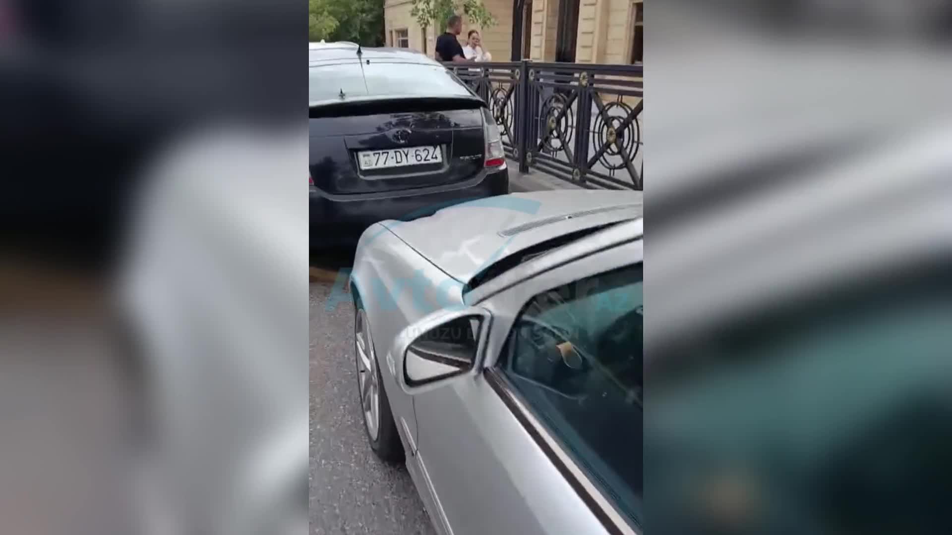 Taksi duracağını parkinqə çevirdilər – Sürücü yer tapa bilmədi
