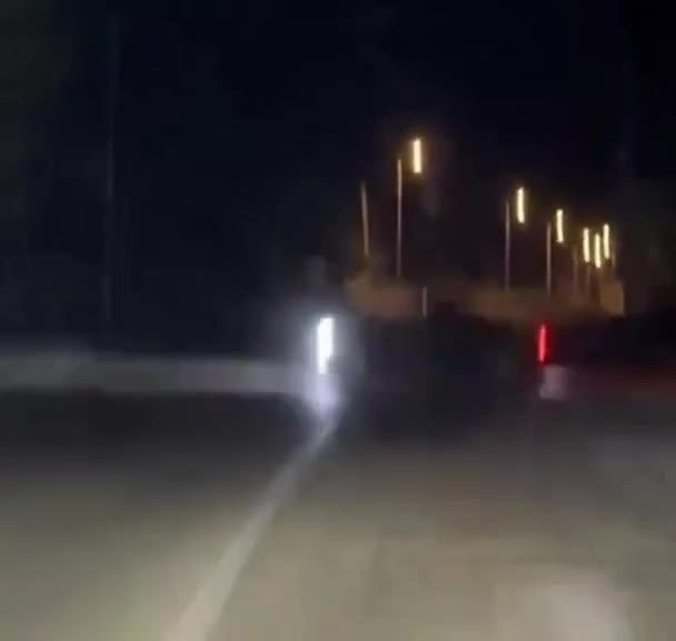 Gecə yarısı yüksək sürət və təhlükəli manevrlər