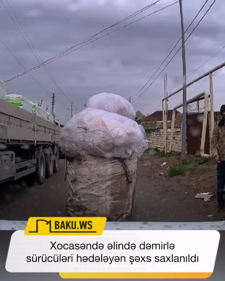 Arabasıyla yolu bağladı