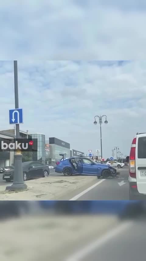 Bakıda qadın sürücü “BMW” ilə şou göstərdi